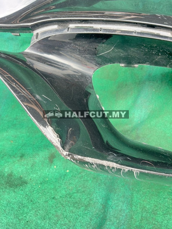 MERCEDES AMG 213 FRONT BUMPER