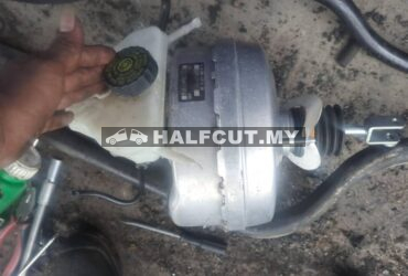 MERCEDES BENZ W205 BRAKE MASTER PUMP