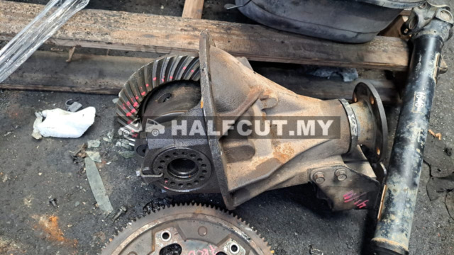 MITSUBISHI PAJERO SPORT 4D56U REAR AXLE GEAR 41/11 - Halfcut Malaysia ...