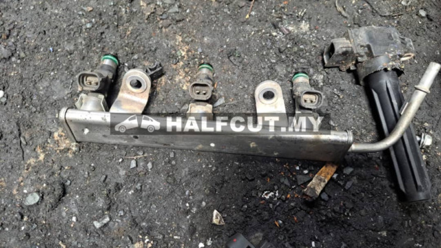 MITSUBISHI ATTRAGE FUEL INJECTOR RAIL