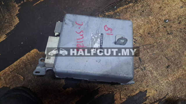 TOYOTA PRIUS C 1.8 STEERING ECU (89650-47270)