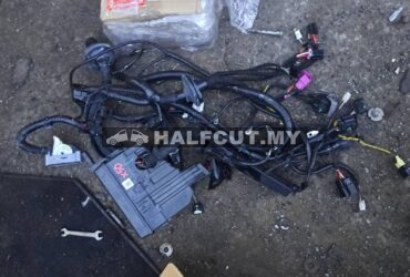 PROTON  X50 FUSE BOX WAYA