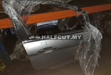 FORD FIESTA 1.6 FRONT DOOR F/R