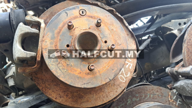 TOYOTA VELLFIRE 20 REAR AXLE