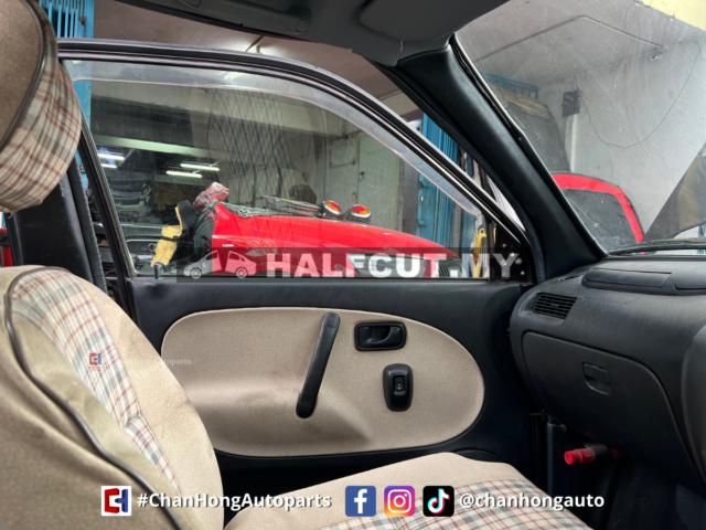 Daihatsu Mira L500 660cc EF Auto Classic Half Cut