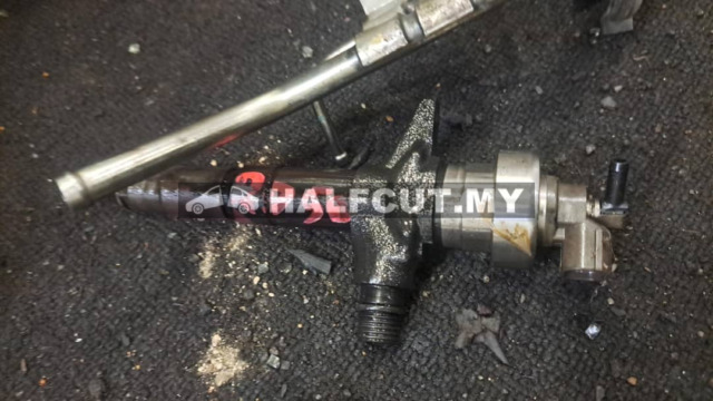 ISUZU D-MAX 4JK1 RD 50 INJECTOR NOZZLE