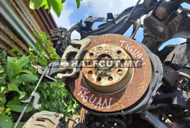 VOLKSWAGEN TIGUAN REAR AXLE