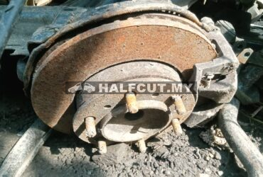TOYOTA HIACE KDH200 FRONT AXLE& CROSSMEMBER