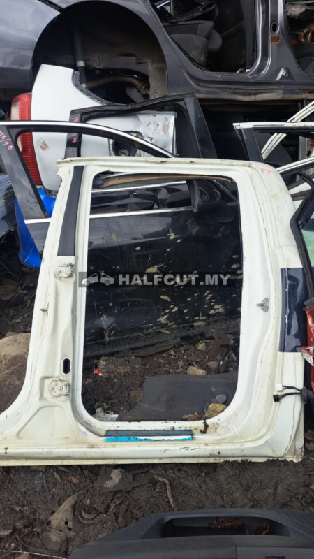FORD RANGER T7 3.2 REAR FENDER LH