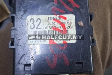 TOYOTA HILUX KUN25 ECU (89650-71020) 32