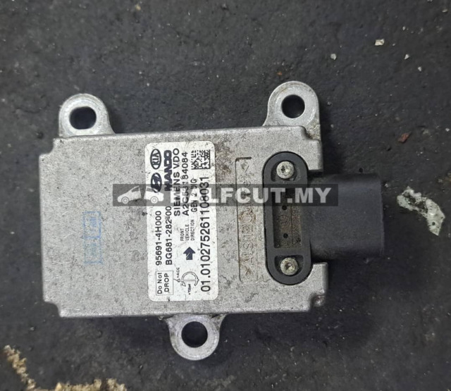 HYUNDAI STAREX A1 AIR BAG SENSOR (95691-4H000)