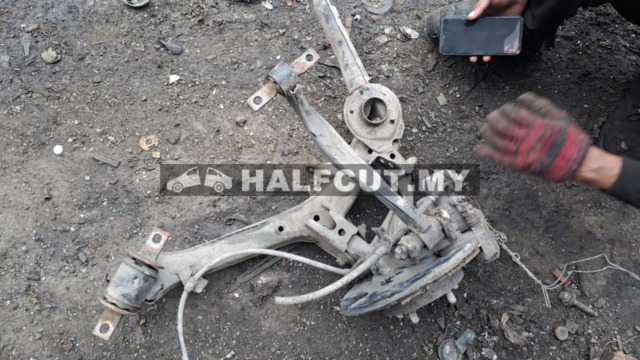 HONDA CIVIC SNB 1.8 REAR KNUCKLE F/L