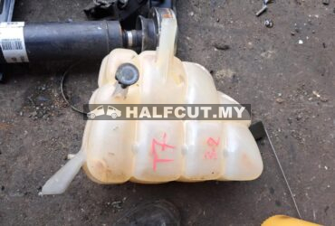 FORD RANGER T7 3.2  WIPER TANK