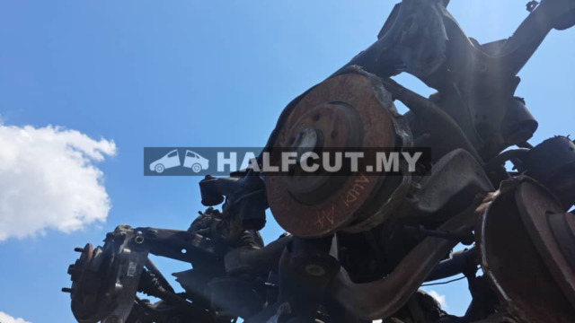 AUDI A4 REAR AXLE