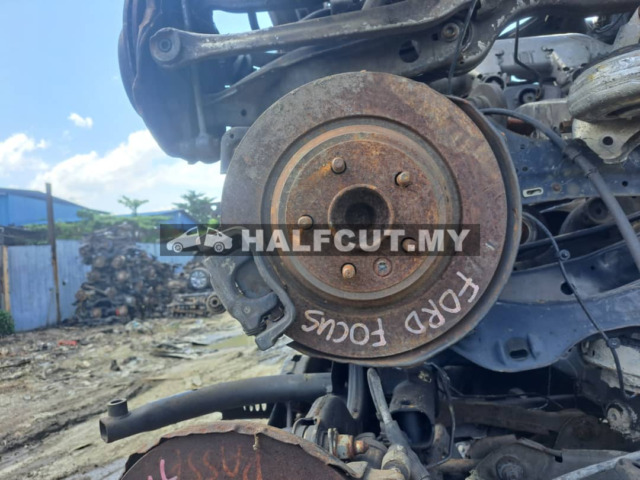FORD FOCUS REAR AXLE