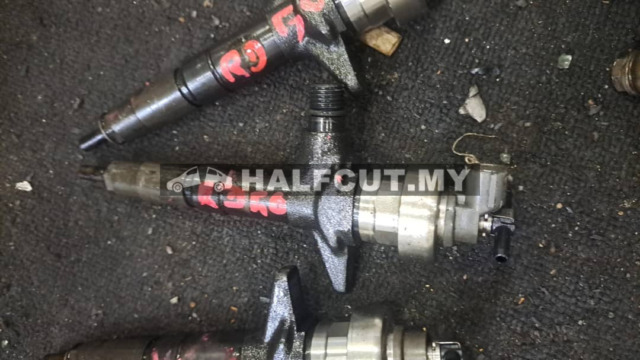 ISUZU D-MAX 4JK1 RD 50 INJECTOR NOZZLE