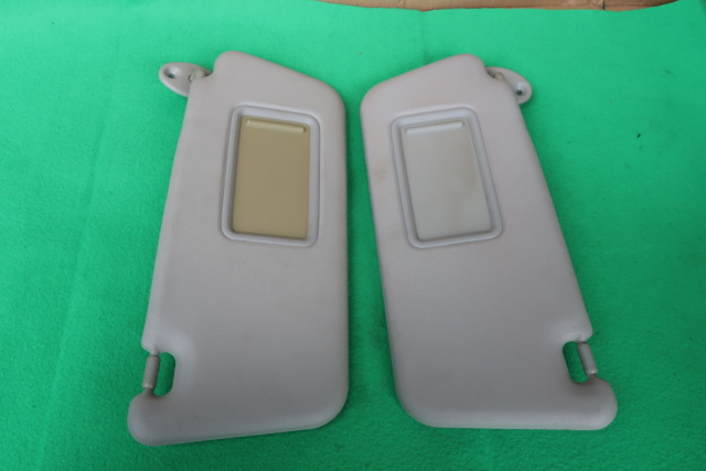 TOYOTA WISH 10 SUN VISOR