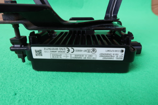 TOYOTA VELLFIRE ALPHARD AGH30 RADAR SENSOR