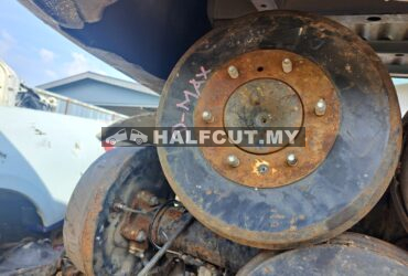 ISUZU D-MAX 2010 REAR AXLE