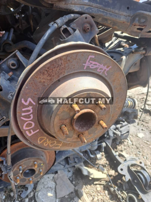 FORD FOCUS REAR AXLE
