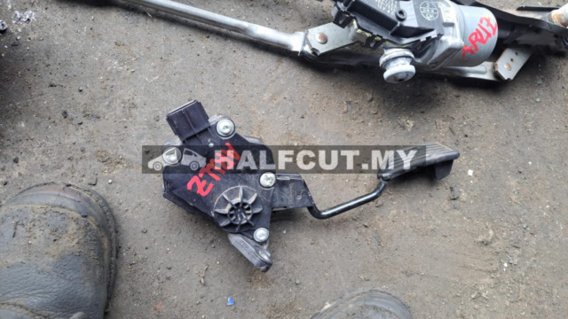 PERODUA ARUZ PEDAL SENSOR