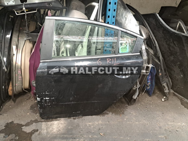 MAZDA 6 REAR DOOR R/L