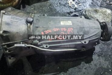 MERCEDES BENZ W204 GEAR BOX (R 204 271 08 01)