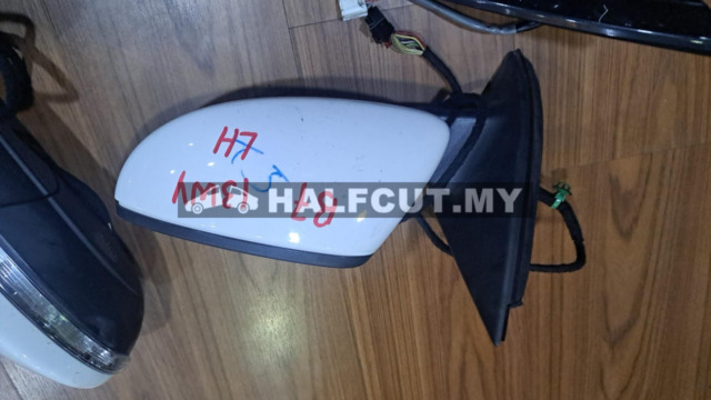 VOLKSWAGEN PASSAT B7 CDA SM 13WY LH