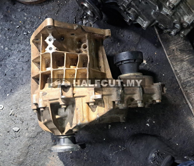 FORD RANGER T6 2.2 TRANSFER CASE