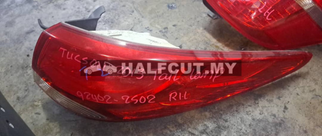 HYUNDAI TUCSON  G4KD    TAIL LAMP (92402-2S02) RH