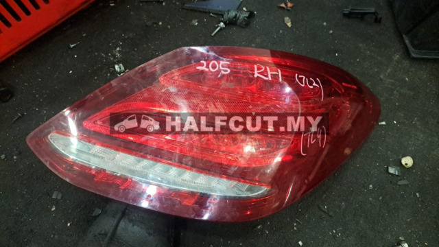 MERCEDES BENZ W205 TAIL LAMP (A2059061457) RH
