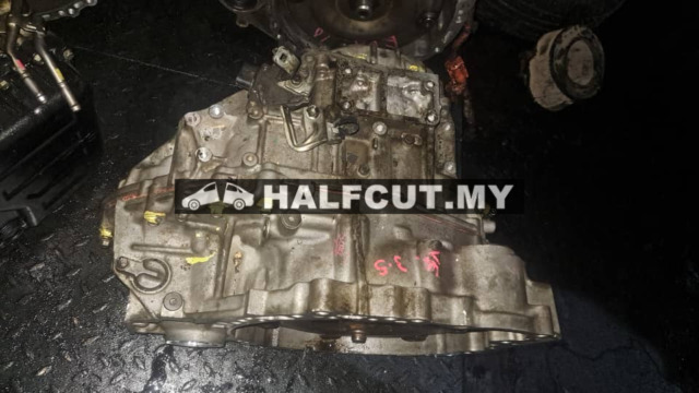 TOYOTA VELLFIRE 20  3.5 GEAR BOX