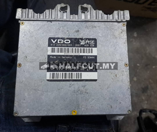 MERCEDES BENZ E-CLASS ENGINE ECU ( 013 545 11 32)