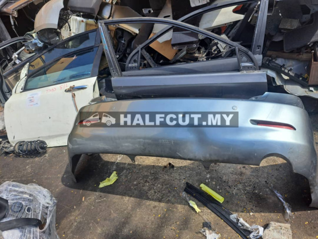 TOYOTA CAMRY ACV40 REAR BUMPER