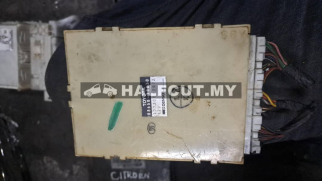 TOYOTA CAMRY ECU (88650-33030)