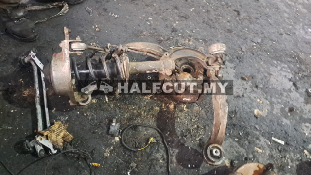 AUDI Q5 FRONT KNUCKLE &ABSORBER ABS F /L