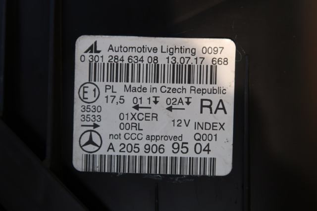 MERCEDES W205 HEADLAMP 2015 RH