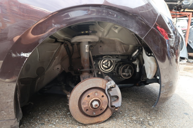 PEUGEOT 208 1.6 HALF CUT