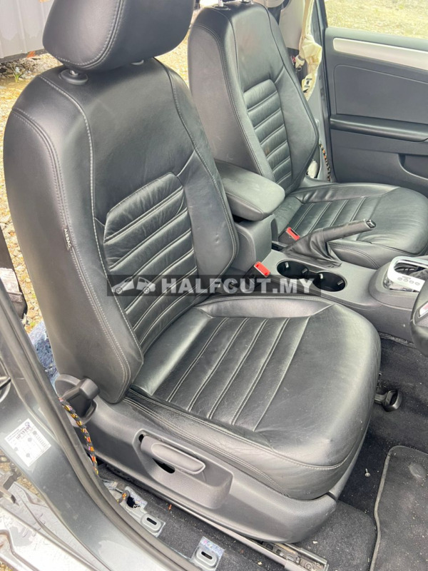VOLKSWAGEN JETTA 1.4 HALF CUT