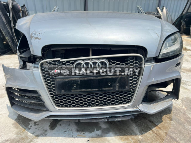 AUDI TTRS HALF CUT