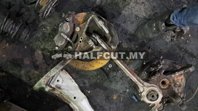 MERCEDES BENZ W221  FRONT KNUCKLE ABS F/R