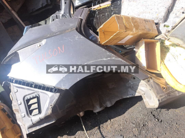 HYUNDAI TUCSON  G4KD     REAR FENDER RH