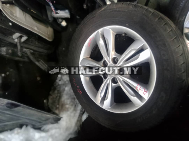 HYUNDAI TUCSON  G4KD   SPORT RIM R17