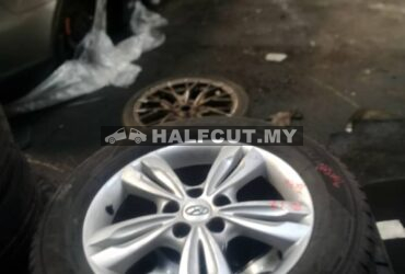 HYUNDAI TUCSON  G4KD   SPORT RIM R17