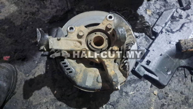 TOYOTA HIACE KDH200  KNUCKLE F/R NO ABS F/R