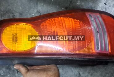 HYUNDAI MATRIX TAIL LAMP (92402-170) RH