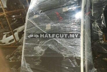 HYUNDAI TUCSON  G4KD     SUN ROOF