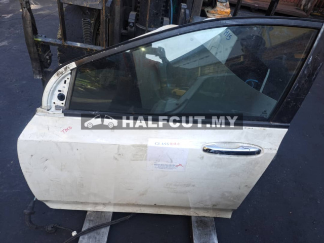 HONDA CITY TMO FRONT DOOR F/L