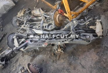VOLKSWAGEN PASSAT B7 CDA REAR AXLE