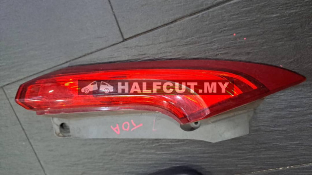 HONDA CRV TOA REFLECTOR LAMP LH
